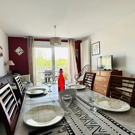 Apartamento Bien Situe Aux Sables Dolonne Proche Commodites Avec Parking